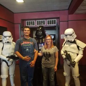 Meet your Posher, Elizabeth